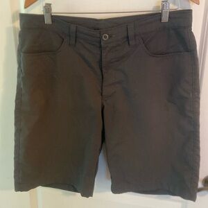 Under Armour Heat Gear Golf Shorts 36